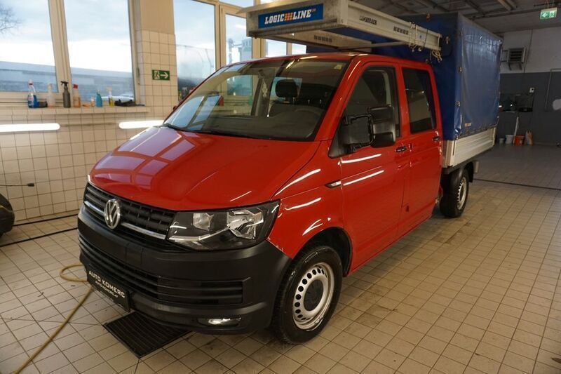 Rot Gebraucht 2015 VW T6 Van | 12.500 € (Superpreis) - Bild 1/4