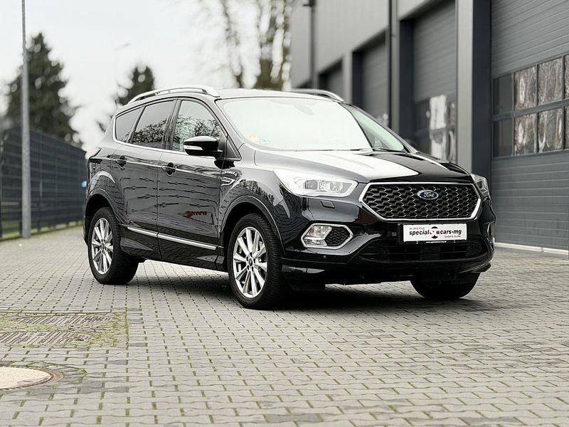 Gebraucht Ford Kuga Vignale 150 PS (110 kW) 2019 Schwarz SUV