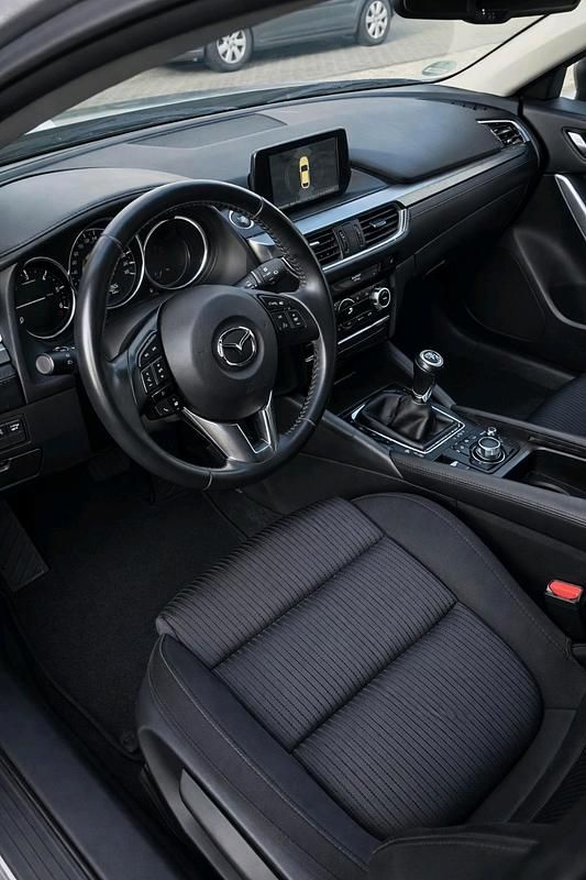 Gebraucht Mazda 6 150 PS (110 kW) 2015 Silber Kombi