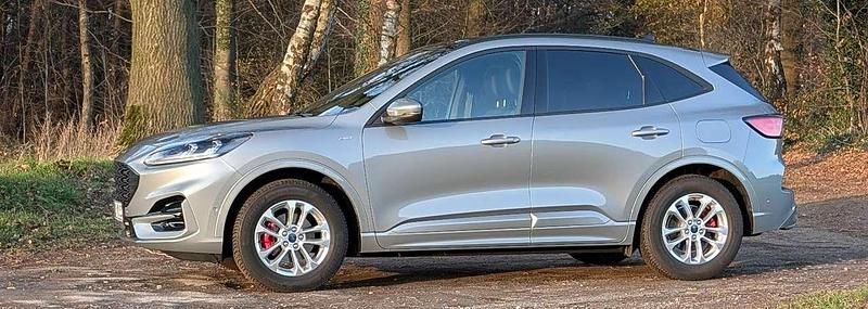 Gebraucht Ford Kuga ST-Line X 190 PS (139 kW) 2022 Silber SUV