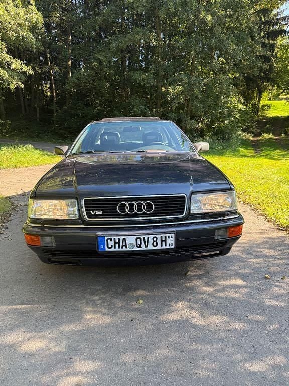 Blau Gebraucht 1990 Audi V8 Limousine | 9.000 € - Bild 1/4