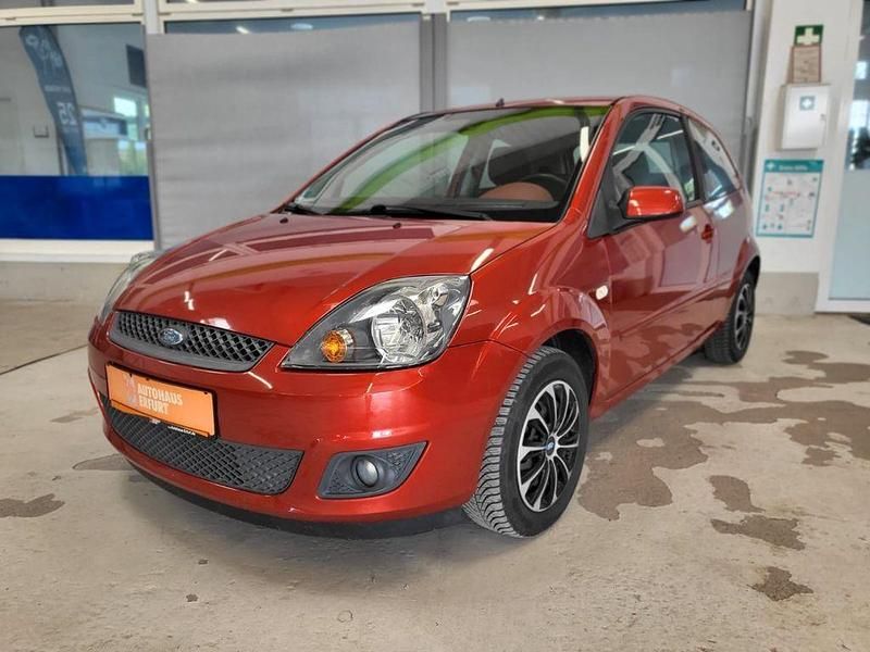 Tango/dynamic red Gebraucht 2007 Ford Fiesta Style Kleinwagen | 2.485 € (Etwas zu teuer) - Bild 1/4