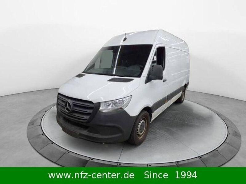 Gebraucht Mercedes Sprinter 163 PS (119 kW) 2019 Arktikweiss Van
