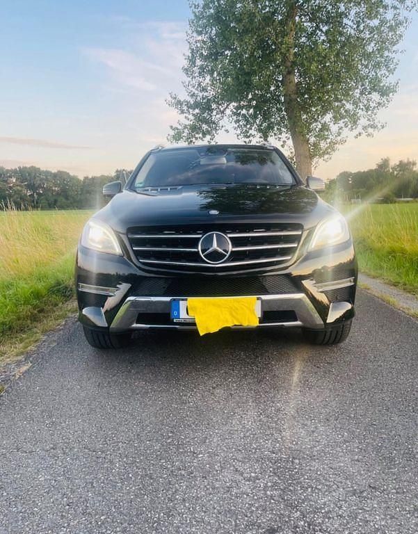 Schwarz Gebraucht 2013 Mercedes ML350 SUV | 13.999 € (Superpreis) - Bild 1/4