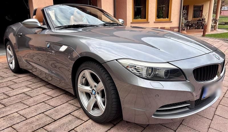 Gebraucht BMW Z4 Sport Line 184 PS (135 kW) 2012 Silber Cabrio