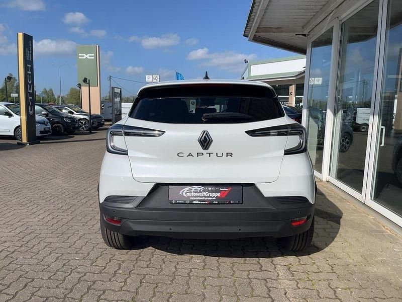 Neu Renault Captur Evolution 91 PS (66 kW) 2025 Weiß SUV