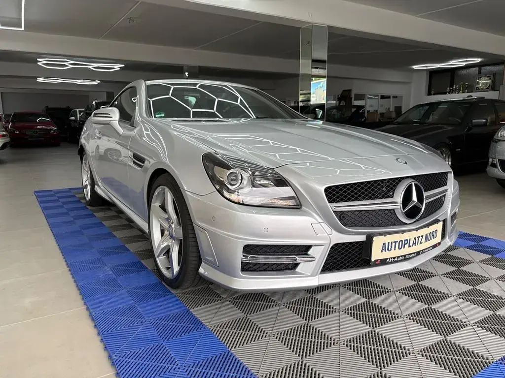 Gebraucht Mercedes SLK250 AMG 204 PS (150 kW) 2014 Silber Cabrio