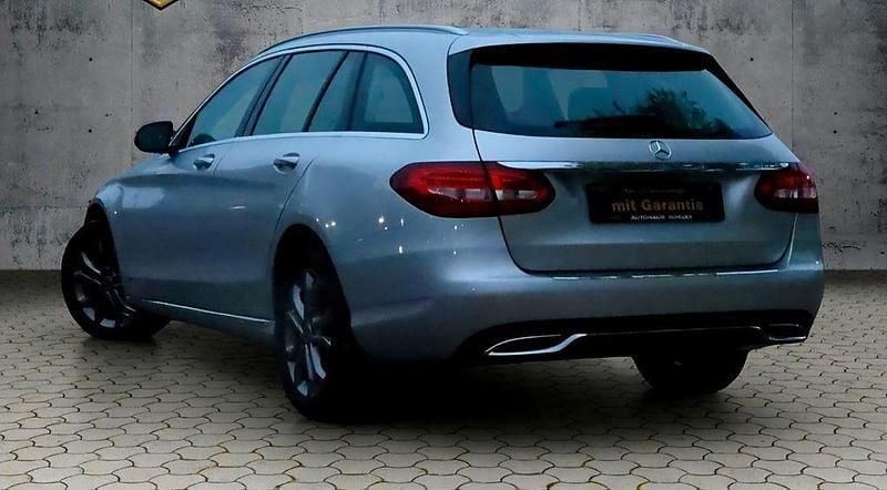 Gebraucht Mercedes 200 136 PS (100 kW) 2017 Silber Limousine