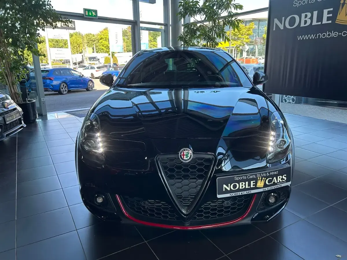 Gebraucht Alfa Romeo Giulietta Sprint 120 PS (88 kW) 2021 Nero alfa Limousine