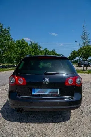 Gebraucht VW Passat 170 PS (125 kW) 2009 Schwarz metallic Kombi