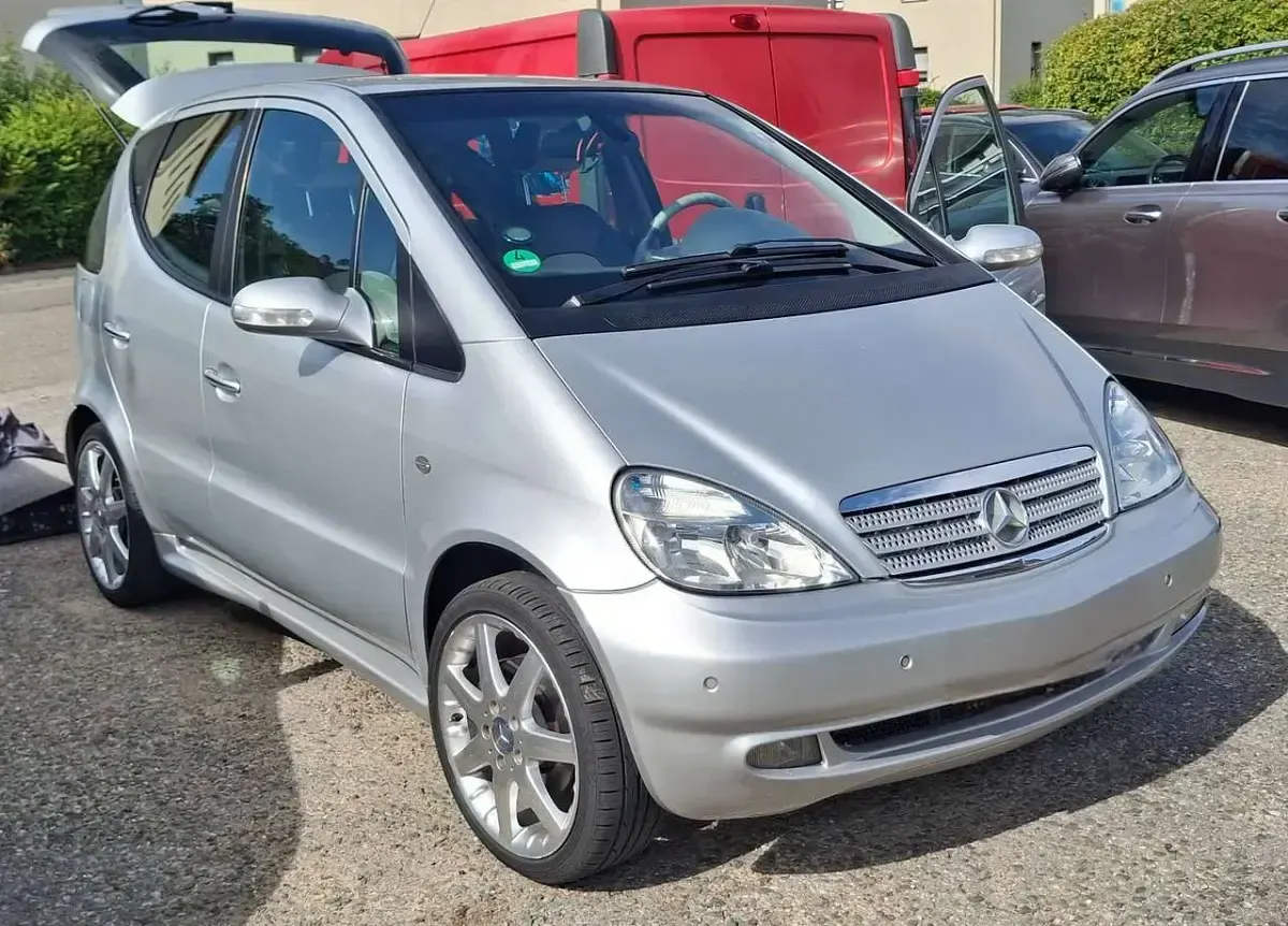 Gebraucht Mercedes A210 AMG 140 PS (102 kW) 2003 Silber Kleinwagen