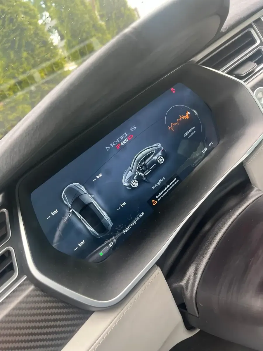 Used Tesla Model S 567 kW (772 HP) 2015 Grey Hatchback