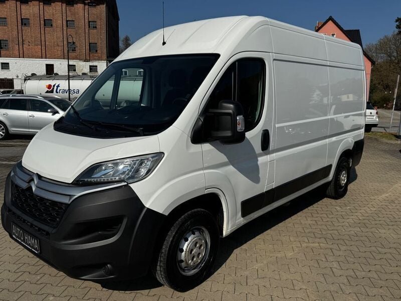 Weiß Gebraucht 2019 Citroën Jumper Van / Kleinbus | 14.990 € (Fairer Preis) - Bild 1/4