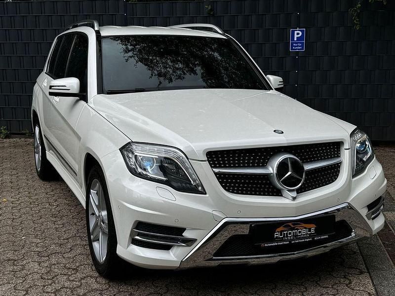 Weiß Gebraucht 2015 Mercedes GLK350 AMG SUV | 29.900 € (Teuer) - Bild 1/4