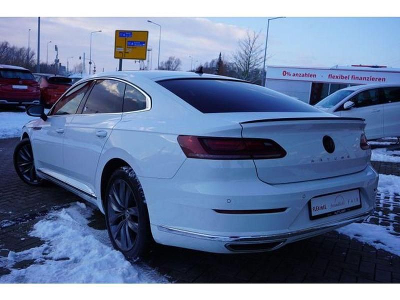 Gebraucht VW Arteon R-line 190 PS (139 kW) 2018 Purewhite (metallic) Kleinwagen
