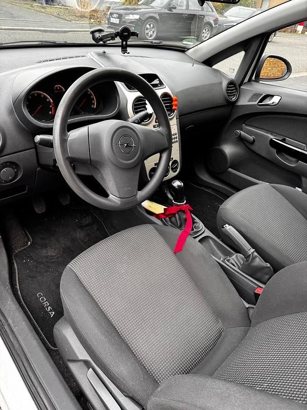 Gebraucht Opel Corsa Eco 2009 Weiß Kleinwagen