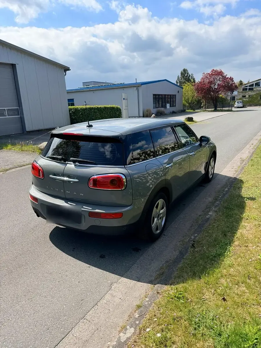 Gebraucht Mini One Clubman 102 PS (75 kW) 2018 Grau Kombi