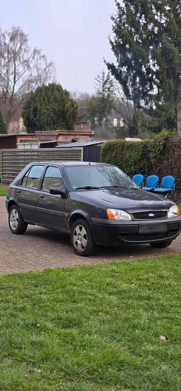 Gebraucht Ford Fiesta 75 PS (55 kW) 2001 Schwarz Kleinwagen