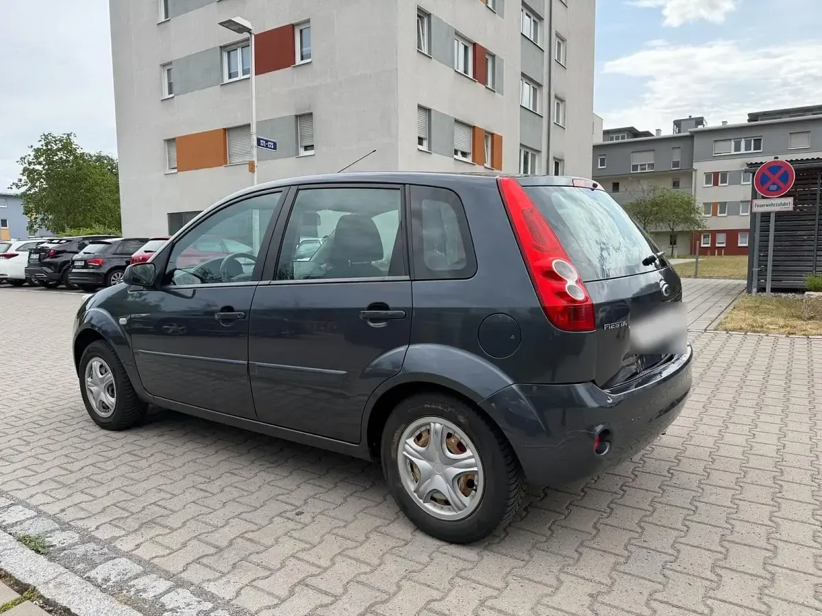 Gebraucht Ford Fiesta 69 PS (50 kW) 2007 Kleinwagen