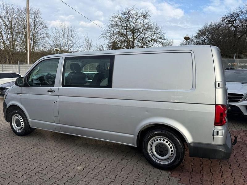 Gebraucht VW Transporter 150 PS (110 kW) 2016 Silber Van