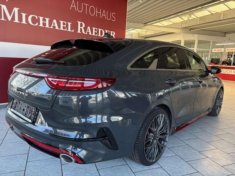 Gebraucht Kia ProCeed GT 204 PS (150 kW) 2022 (h8g) pentametal met. Kombi