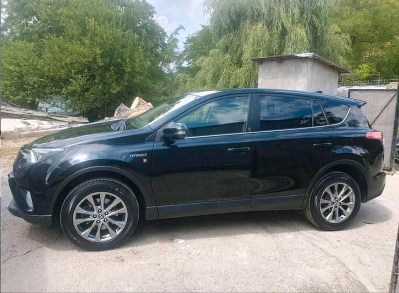 Gebraucht Toyota RAV4 Hybrid Team 197 PS (144 kW) 2018 Schwarz SUV