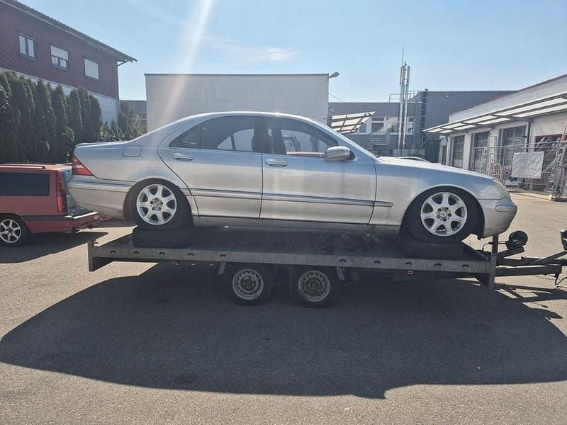 Gebraucht Mercedes S500 306 PS (225 kW) 2001 Silber Limousine