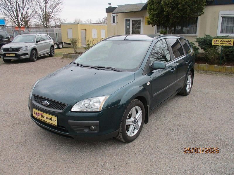 Second-hand Ford Focus Fun X 101 CP (74 kW) 2007 Verde Break