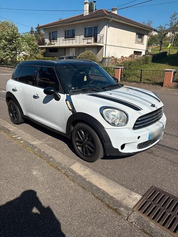 Second-hand Mini Countryman 2011 Galben SUV