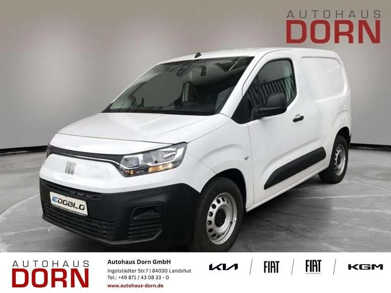 Weiß Gebraucht 2024 Fiat e-Doblò L2 50 kWh Van / Kleinbus | 28.990 € (Superpreis) - Bild 1/4