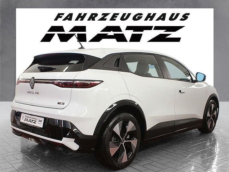 Gebraucht Renault Megane E-Tech Equilibre 96 kW (131 PS) 2023 Weiß Limousine