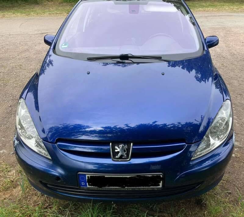 Blau Gebraucht 2004 Peugeot 307 Tendance Kombi | 1.700 € (Fairer Preis) - Bild 1/4