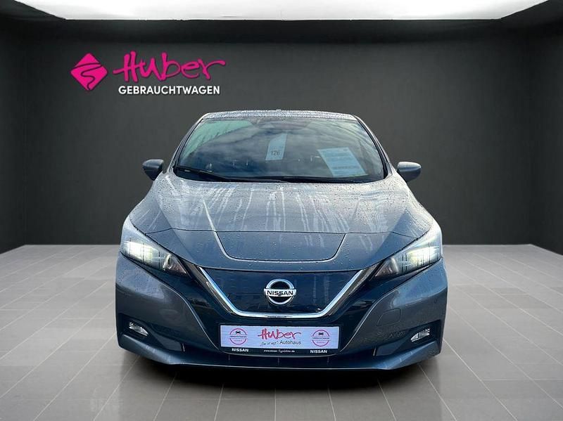 Gebraucht Nissan Leaf N-Connecta 110 kW (150 PS) 2021 Grau Kleinwagen