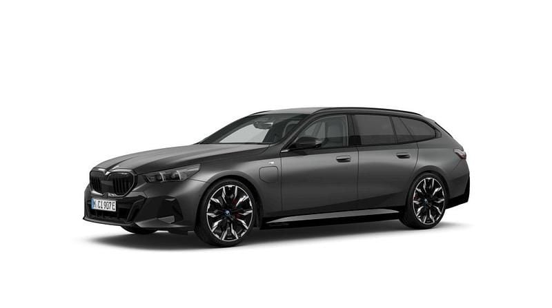 Gebraucht 2024 BMW 530 Comfort Edition Kombi | 62.411 € - Bild 1/2