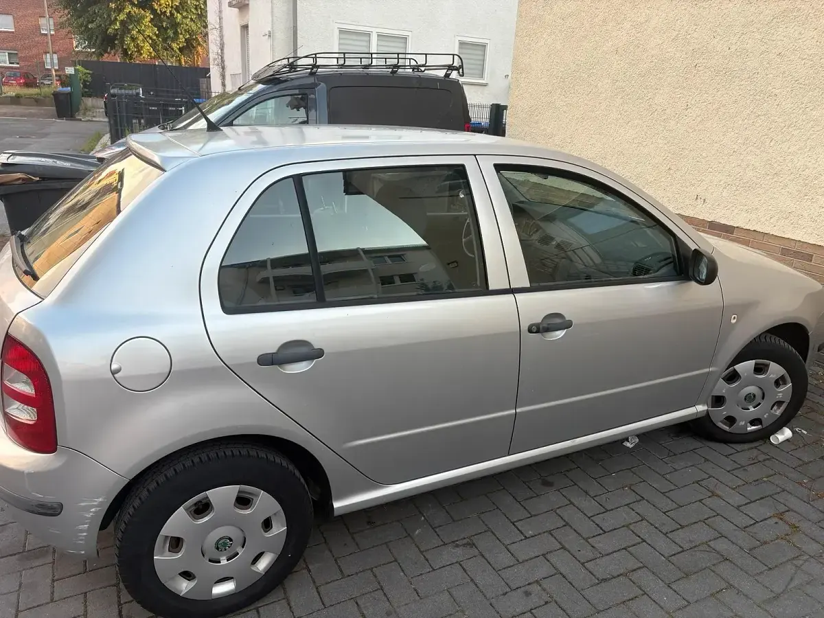 Gebraucht Skoda Fabia 2002 Silber Kleinwagen