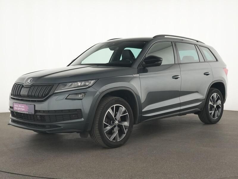 Quarz grau Gebraucht 2020 Skoda Kodiaq SportLine SUV | 35.385 € (Fairer Preis) - Bild 1/4