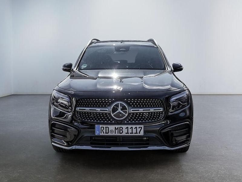 Gebraucht Mercedes GLB200 Progressive 150 PS (110 kW) 2025 Andere farbe SUV