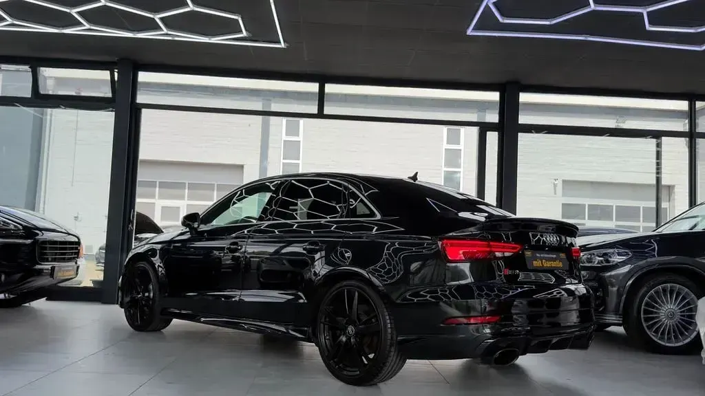Gebraucht Audi RS3 Sport 400 PS (294 kW) 2019 Schwarz Limousine