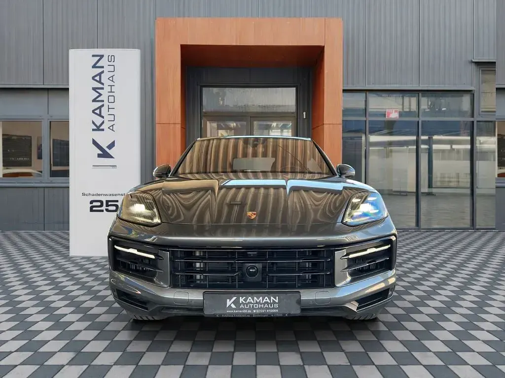 Gebraucht Porsche Cayenne Coupe 470 PS (345 kW) 2024 Grau Coupé