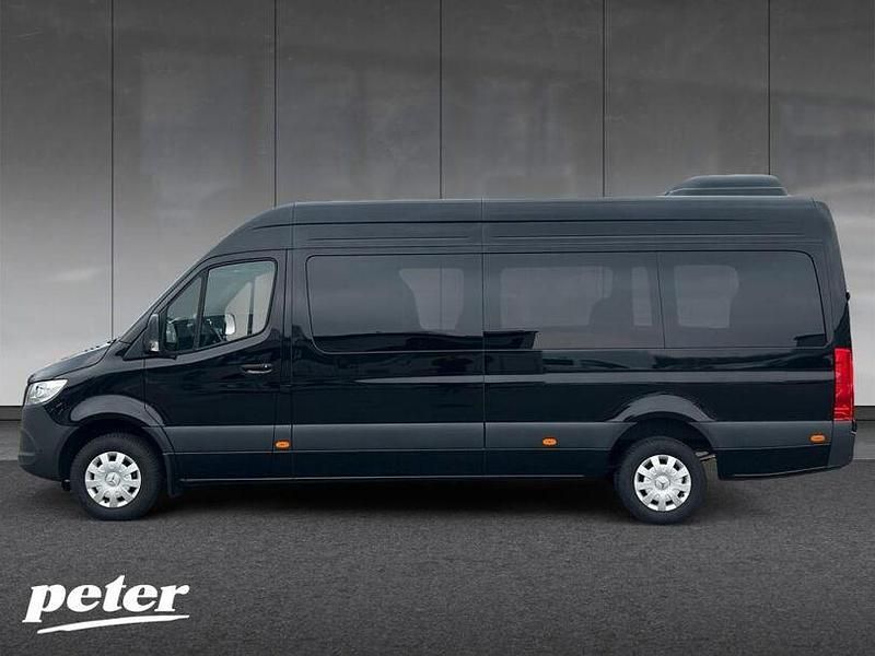 Gebraucht Mercedes Sprinter 170 PS (125 kW) 2024 Schwarz Van