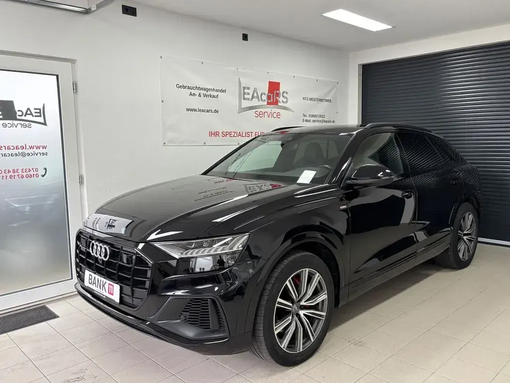 Gebraucht Audi Q8 S-line plus 286 PS (210 kW) 2019 Schwarz SUV