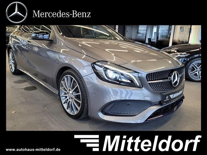 Grau Gebraucht 2016 Mercedes A200 AMG Limousine | 19.980 € (Etwas zu teuer) - Bild 1/4