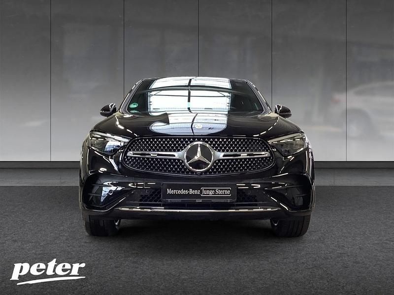Gebraucht Mercedes GLC220 AMG 197 PS (144 kW) 2025 Metalliclack obsidianschwarz Coupé