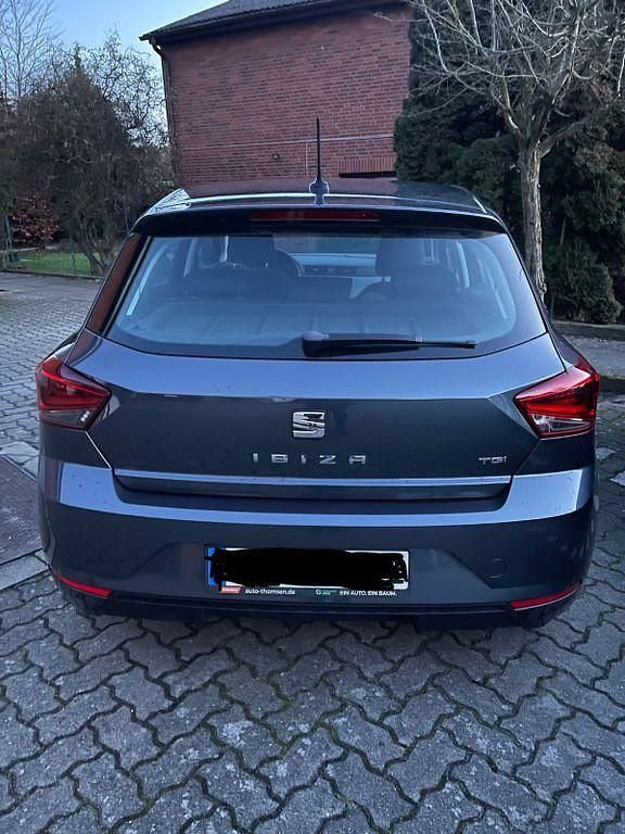 Gebraucht Seat Ibiza 90 PS (66 kW) 2021 Grau Limousine