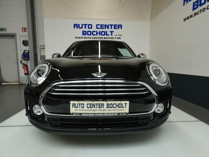 Schwarz Gebraucht 2017 Mini Cooper Clubman Pepper Kombi | 13.980 € (Fairer Preis) - Bild 1/4