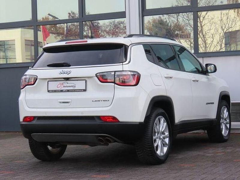 Second-hand Jeep Compass 150 CP (110 kW) 2021 Alb SUV