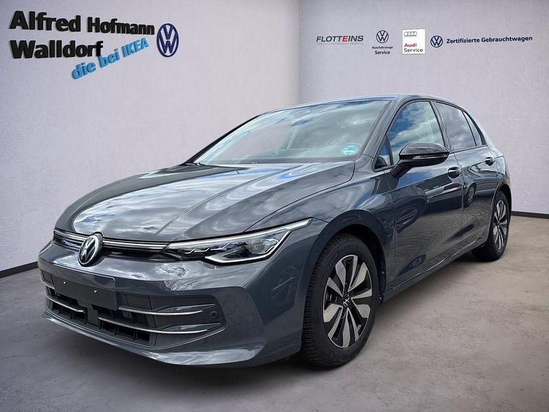 Delfingrau metallic Gebraucht 2025 VW Golf VIII Limousine | 35.810 € (Teuer) - Bild 1/4