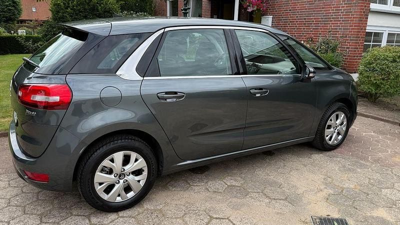 Grau Gebraucht 2015 Citroën C4 Picasso Start Van / Kleinbus | 9.300 € (Guter Preis) - Bild 1/4