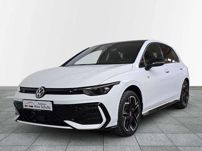 Weiß Gebraucht 2025 VW Golf VIII R-line Limousine | 39.990 € - Bild 1/3