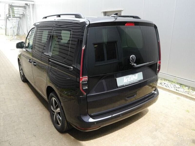 Gebraucht VW Caddy Dark Label 114 PS (83 kW) 2024 Deep black perleffekt Van / Kleinbus